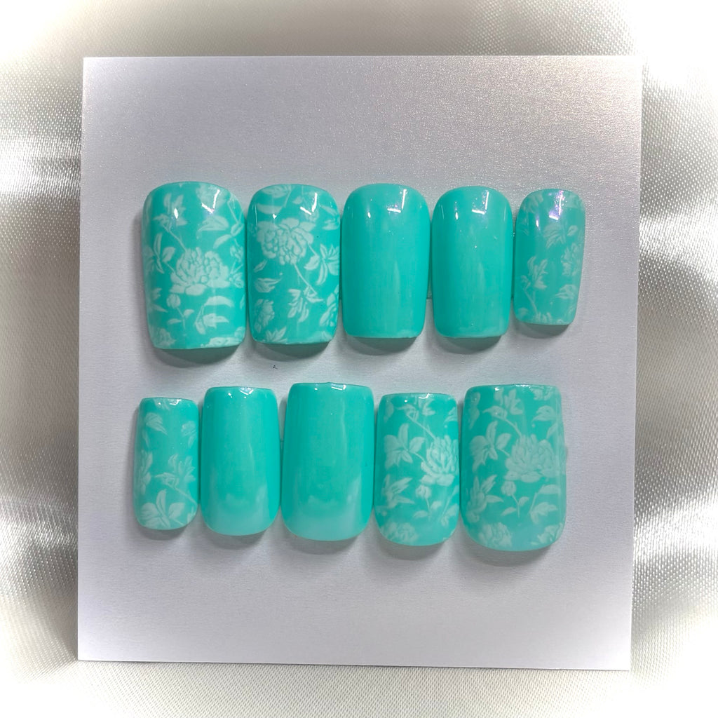 Turquoise Bloom Press-on Nails