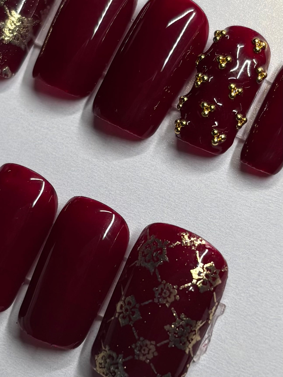 Red Velvet Press-on Nails