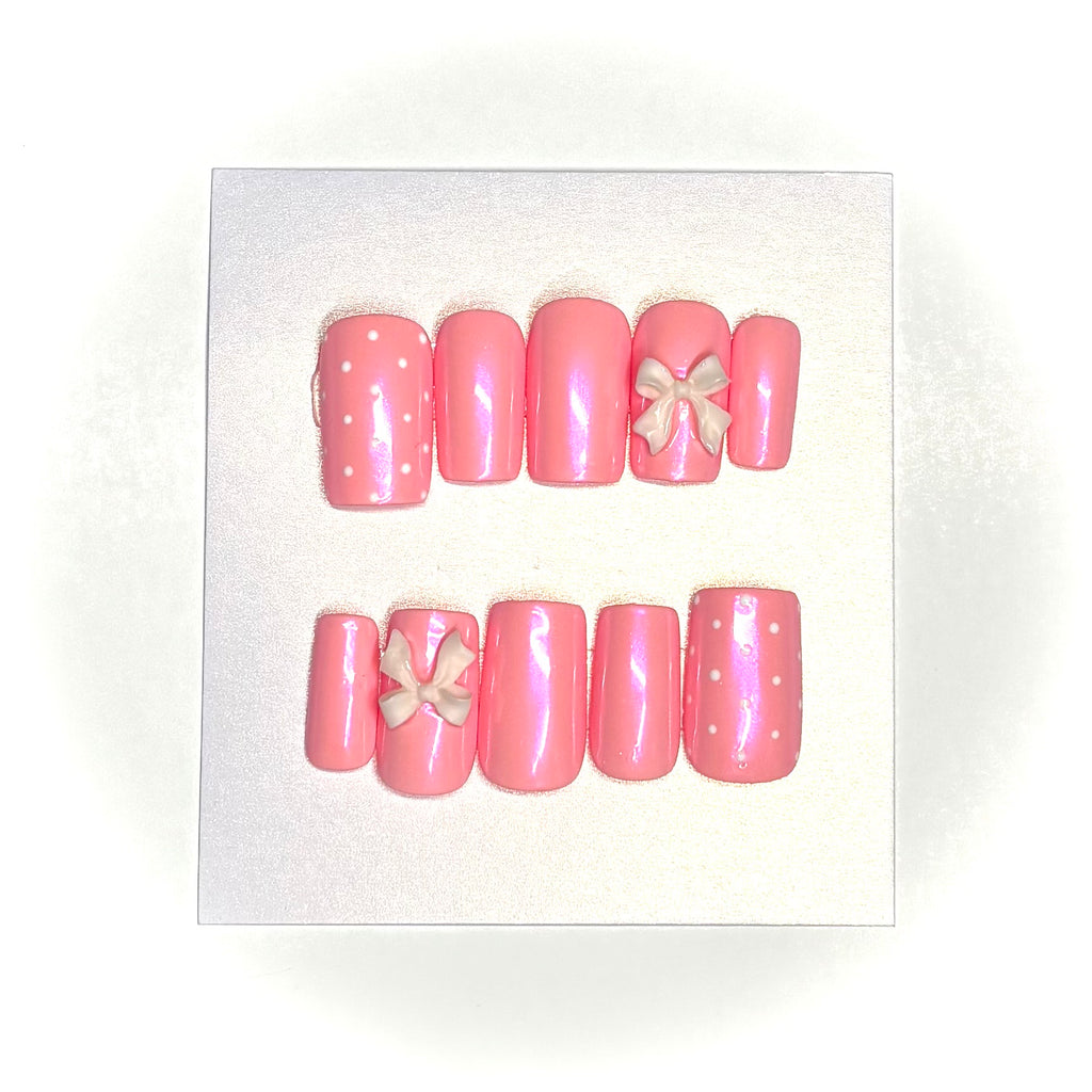 Bow-Nita Press-on Nails