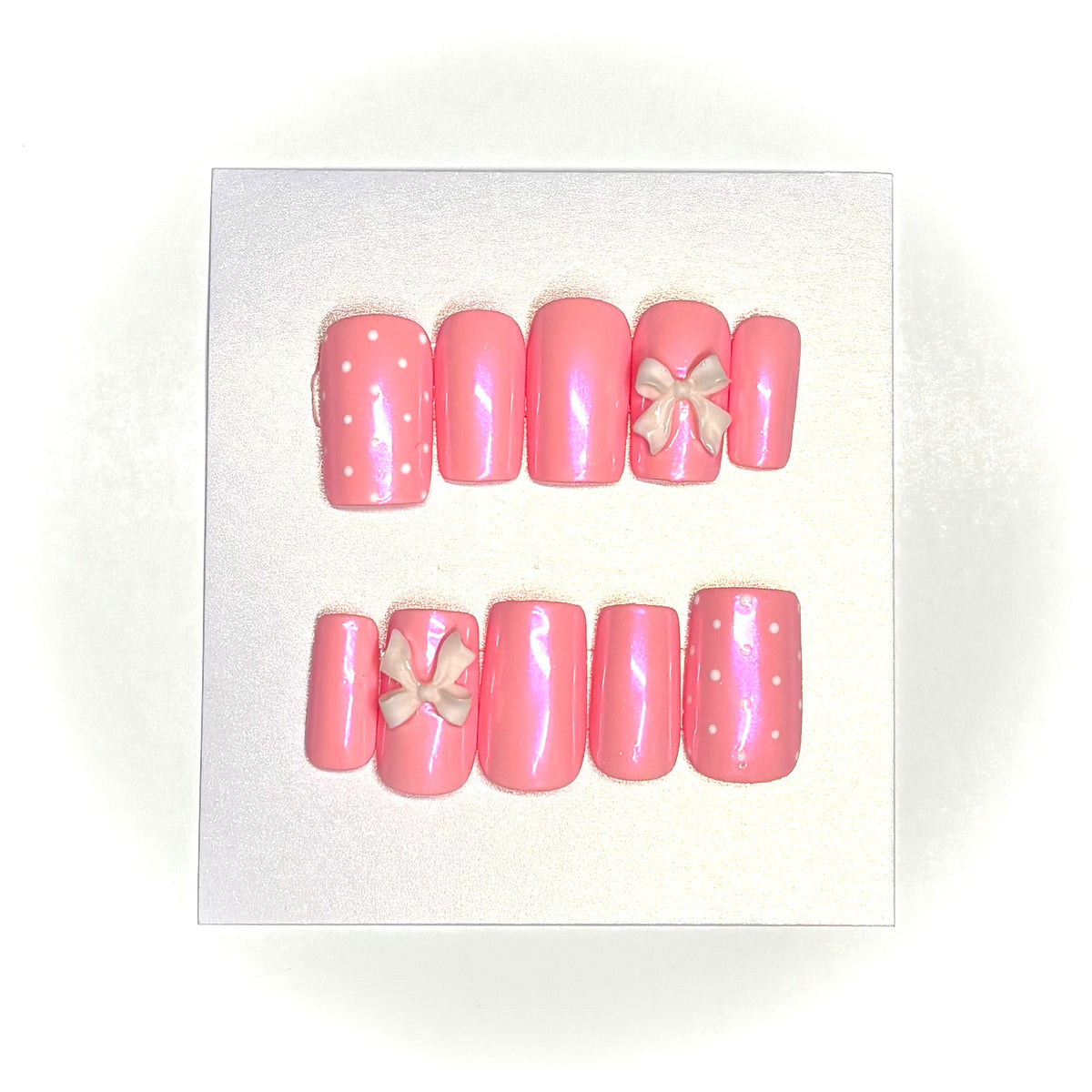 Bow-Nita Press-on Nails