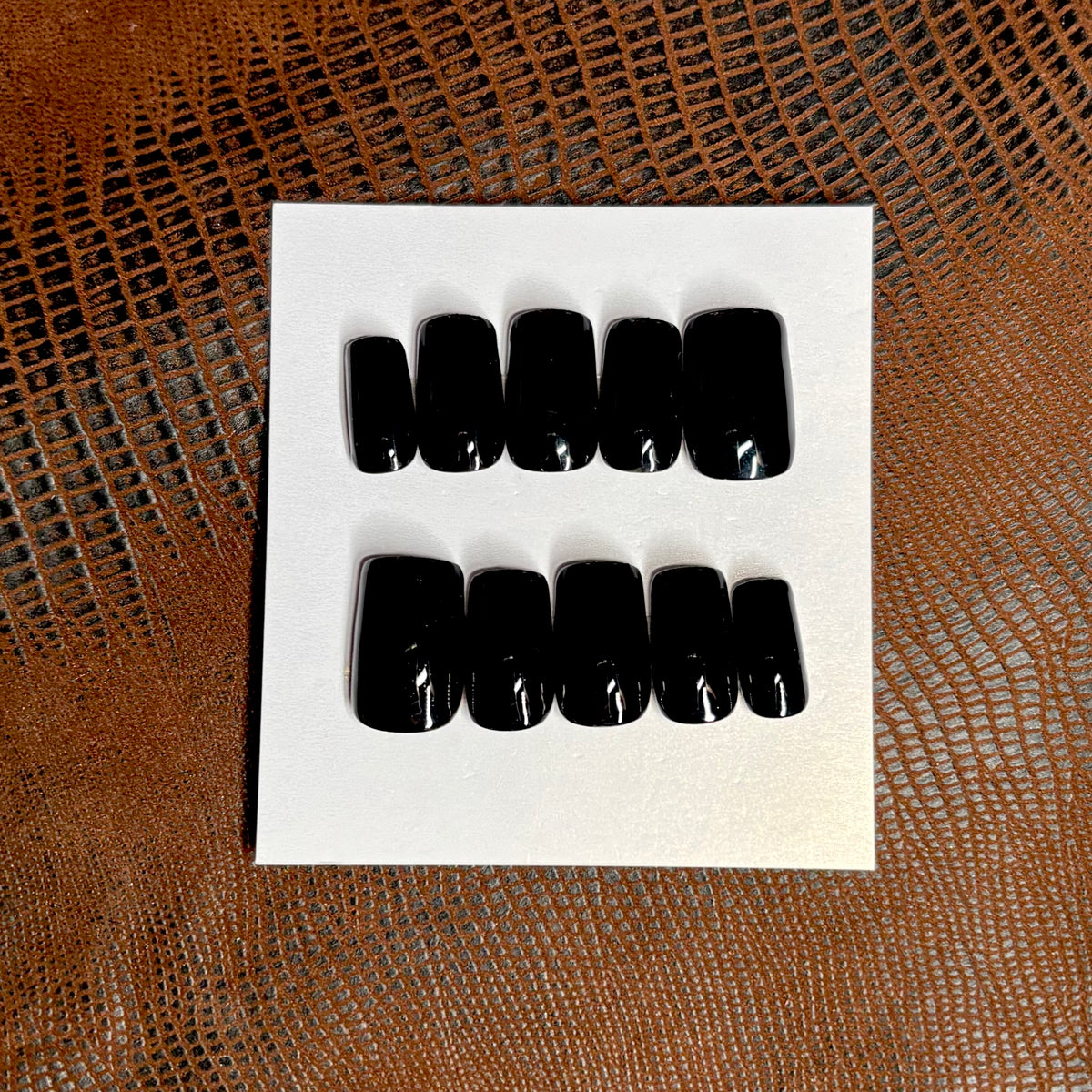 Noir Press-on Nails