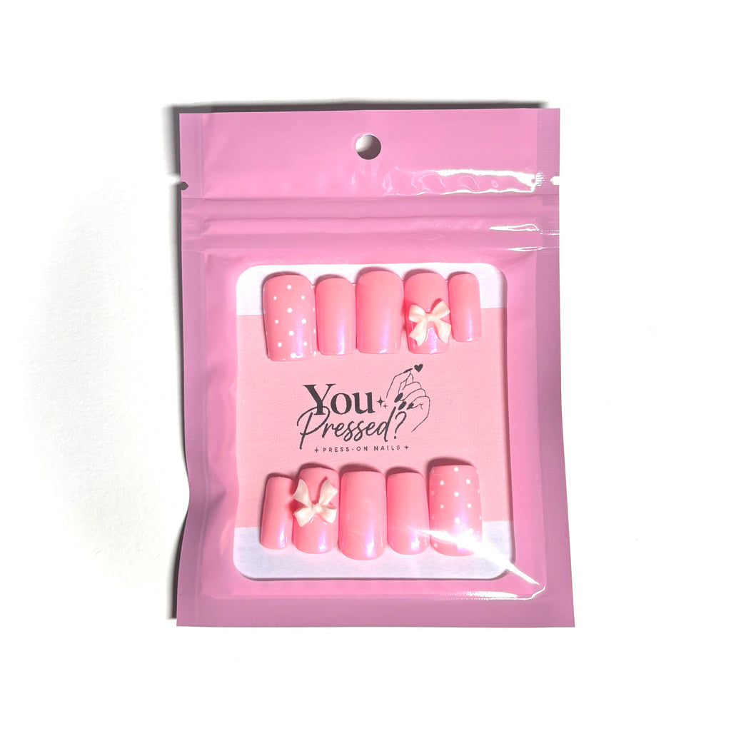 Bow-Nita Press-on Nails